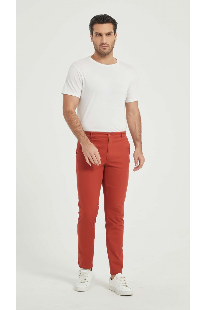 Pantalon chino coupe ajustée