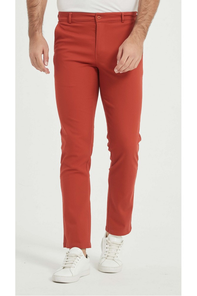 Pantalon chino coupe ajustée