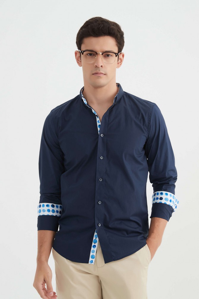 Chemise "PREMIUM" stretch uni coupe ajustée a col motif