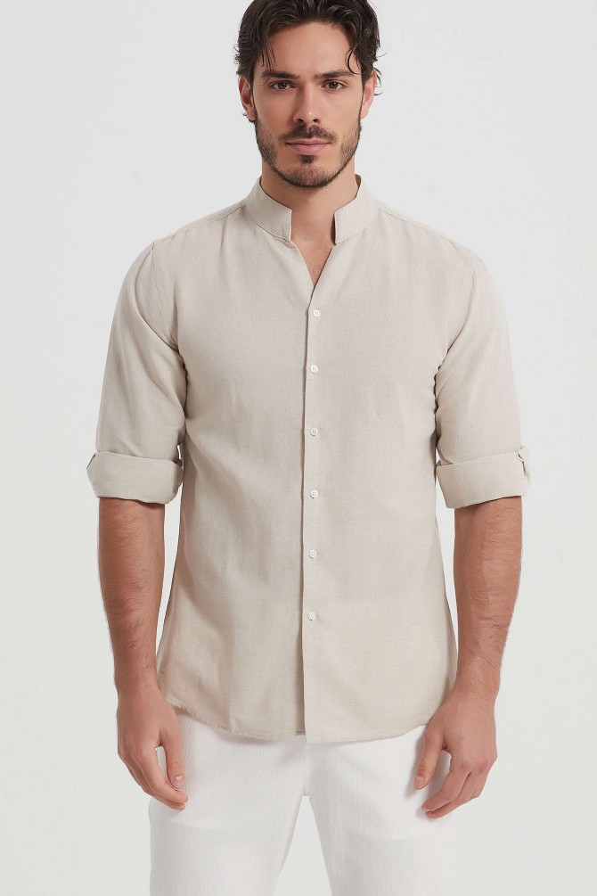 Chemise col châle en lin coupe ajustée