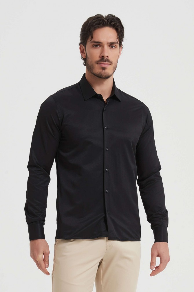 Chemise unie coupe droite effet satiné